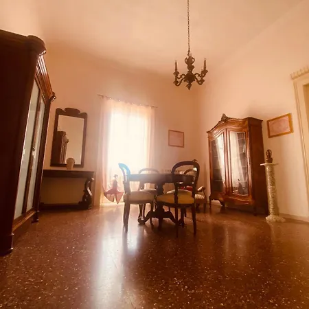 Lejlighed Classic In The Historic Center Tropea