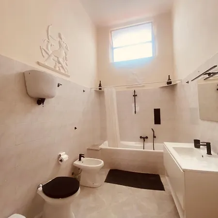 Apartment Classic In The Historic Center